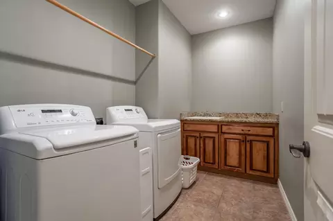 Other - 2818 E Cherrybark St, Springfield, MO 65804 photo 2 of 7