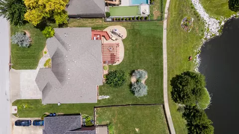 View/Area - 2818 E Cherrybark St, Springfield, MO 65804 photo 9 of 11