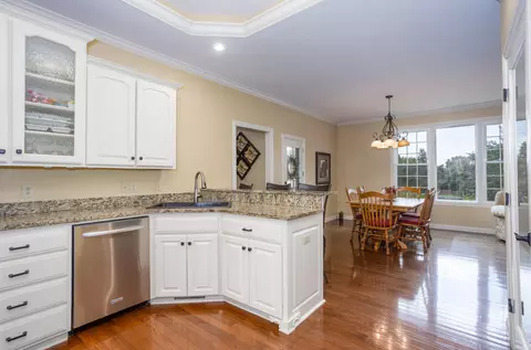 Kitchen - 2818 E Cherrybark St, Springfield, MO 65804 photo 2 of 3