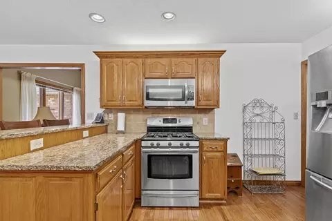 Kitchen - 3477 W Edgewood St, Springfield, MO 65807 photo 2 of 5