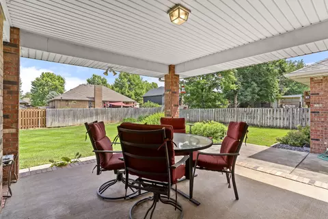 Exterior - 3477 W Edgewood St, Springfield, MO 65807 photo 7 of 12