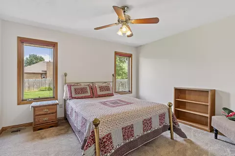 Bedroom - 3477 W Edgewood St, Springfield, MO 65807 photo 6 of 7