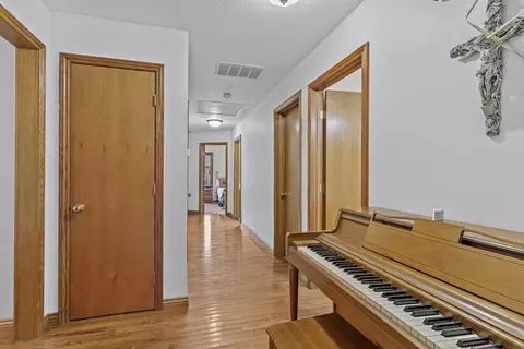 Entry Way - 3477 W Edgewood St, Springfield, MO 65807 photo 4 of 4