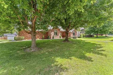 Exterior - 3477 W Edgewood St, Springfield, MO 65807 photo 11 of 12
