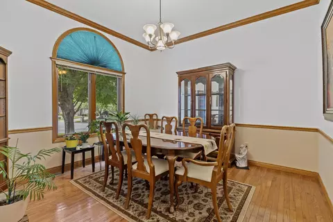 Dining - 3477 W Edgewood St, Springfield, MO 65807 photo 1 of 4