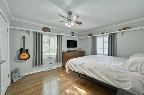Bedroom - 718 E University St, Springfield, MO 65807 photo 4 of 8
