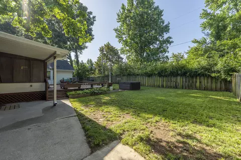 Exterior - 718 E University St, Springfield, MO 65807 photo 5 of 24