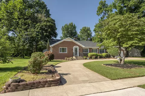 Exterior - 718 E University St, Springfield, MO 65807 photo 24 of 24