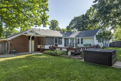 Exterior - 718 E University St, Springfield, MO 65807 photo 8 of 24