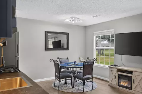 Dining - 16 Fall Creek Trl #2, Branson, MO 65616 photo 4 of 4