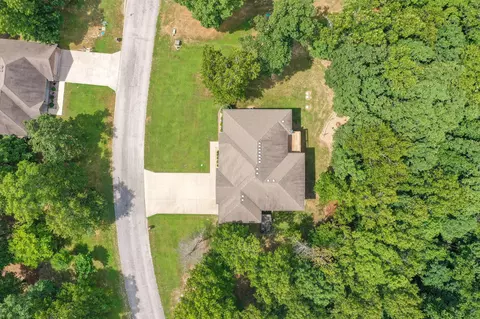 View/Area - 245 N Ridge Pl, Branson, MO 65616 photo 4 of 5
