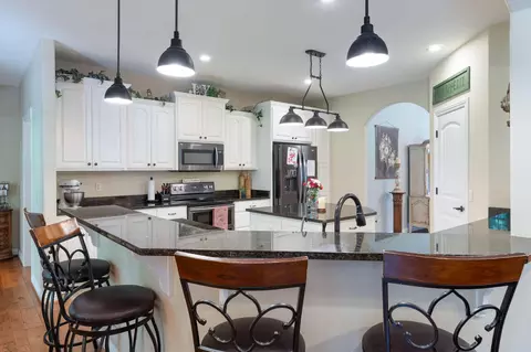 Kitchen - 245 N Ridge Pl, Branson, MO 65616 photo 1 of 3