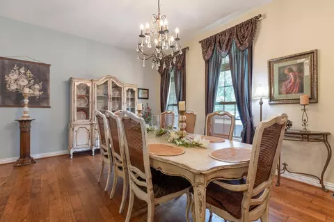 Dining - 245 N Ridge Pl, Branson, MO 65616 photo 1 of 2