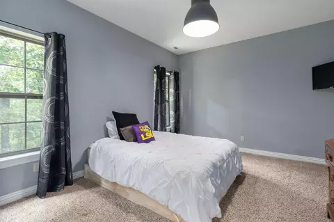 Bedroom - 245 N Ridge Pl, Branson, MO 65616 photo 5 of 5