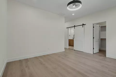 Bedroom - 206 S 8th Ave, Ozark, MO 65721 photo 5 of 6