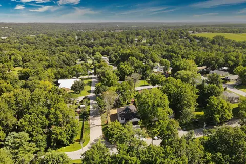 View/Area - 206 S 8th Ave, Ozark, MO 65721 photo 5 of 6