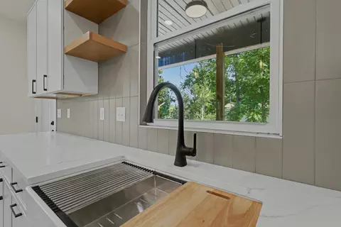 Kitchen - 206 S 8th Ave, Ozark, MO 65721 photo 4 of 6
