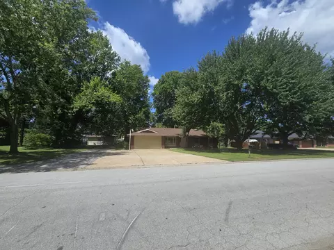 Exterior - 4321 S Ridgecrest Dr, Springfield, MO 65810 photo 10 of 17