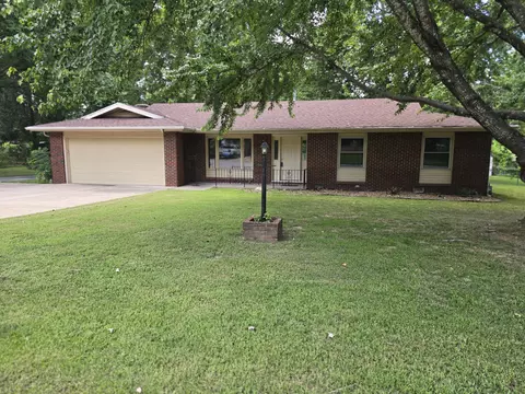 Exterior - 4321 S Ridgecrest Dr, Springfield, MO 65810 photo 2 of 17