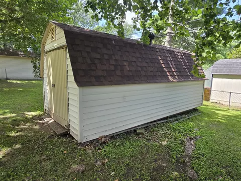 Exterior - 4321 S Ridgecrest Dr, Springfield, MO 65810 photo 15 of 17