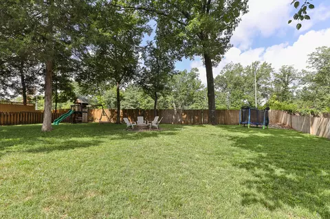 Exterior - 5105 S Nettleton Ave, Springfield, MO 65810 photo 5 of 9