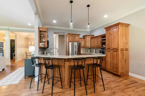 Kitchen - 5105 S Nettleton Ave, Springfield, MO 65810 photo 1 of 4