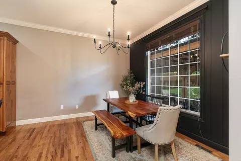 Dining - 5105 S Nettleton Ave, Springfield, MO 65810 photo 2 of 3