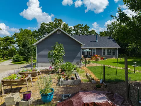 Exterior - 8441 County Road E 14-302 A, Ava, MO 65608 photo 12 of 25