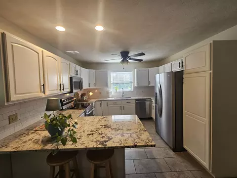 Kitchen - 8441 County Road E 14-302 A, Ava, MO 65608 photo 3 of 4