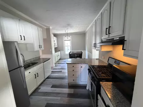Kitchen - 903 S Kickapoo Ave, Springfield, MO 65804 photo 1 of 2