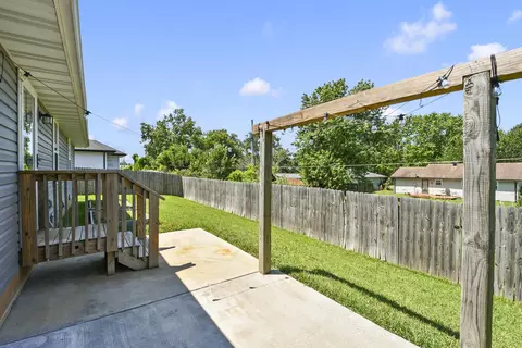 Exterior - 547 Hudson Ave, Republic, MO 65738 photo 7 of 7