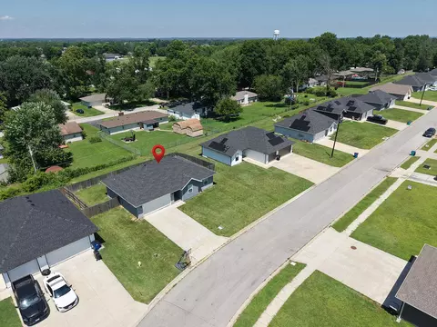View/Area - 547 Hudson Ave, Republic, MO 65738 photo 2 of 3