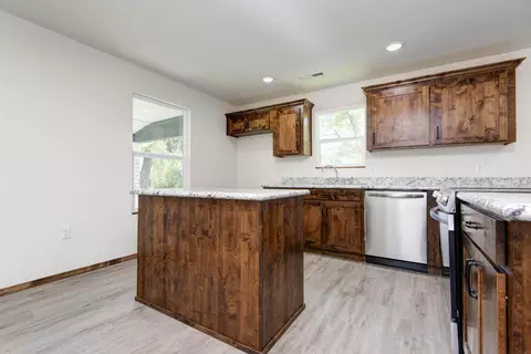 Kitchen - 42779 State Highway 413, Crane, MO 65633 photo 1 of 2