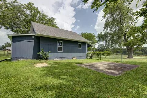 Exterior - 42779 State Highway 413, Crane, MO 65633 photo 3 of 5