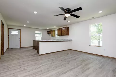 Living - 42779 State Highway 413, Crane, MO 65633 photo 4 of 4
