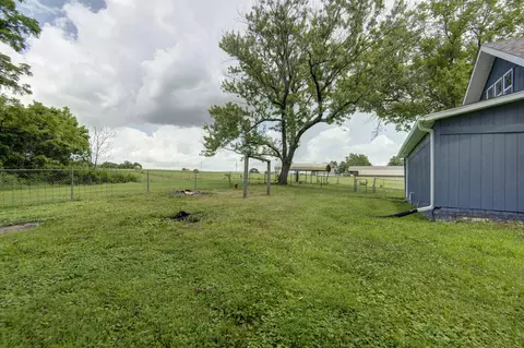 Exterior - 42779 State Highway 413, Crane, MO 65633 photo 4 of 5