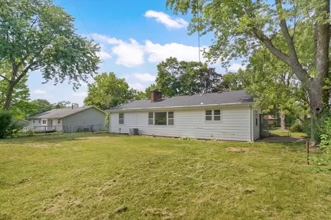Exterior - 1012 E Morningside St, Springfield, MO 65807 photo 6 of 8