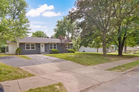 Exterior - 1012 E Morningside St, Springfield, MO 65807 photo 2 of 8