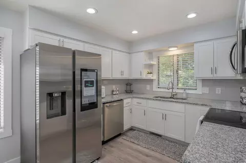 Kitchen - 1037 W Lindberg St, Springfield, MO 65807 photo 1 of 2