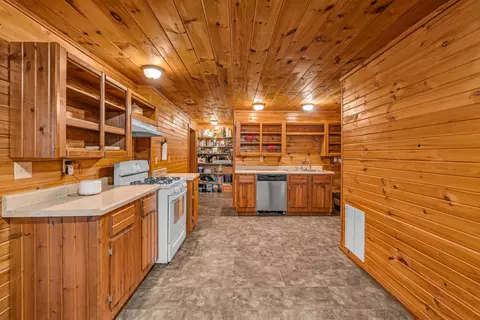 Kitchen - 804 County Road E 14-357, Dora, MO 65637 photo 6 of 8