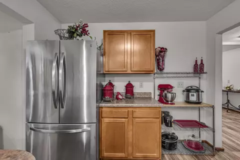 Kitchen - 804 County Road E 14-357, Dora, MO 65637 photo 4 of 8