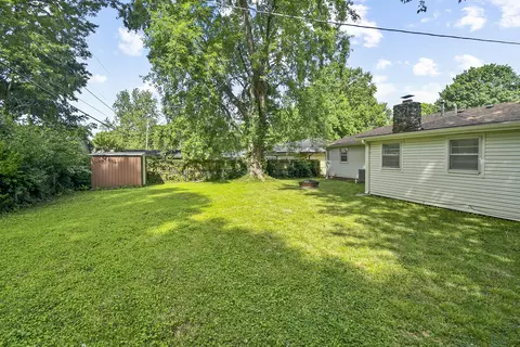 Exterior - 736 E Greenwood St, Springfield, MO 65807 photo 9 of 9