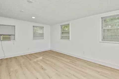 Other - 736 E Greenwood St, Springfield, MO 65807 photo 3 of 6