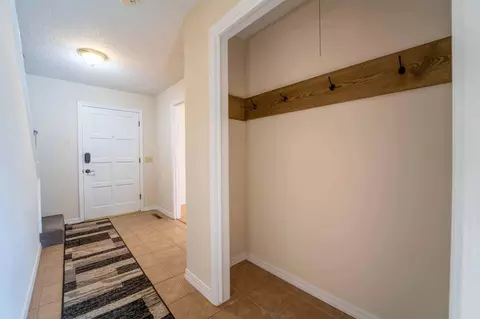 Entry Way - 5486 S Clay Ave, Springfield, MO 65810 photo 1 of 2