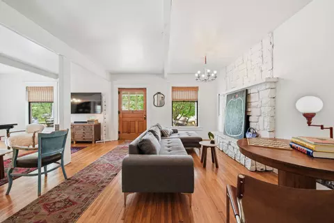 Living - 637 S Weller Ave, Springfield, MO 65802 photo 1 of 3