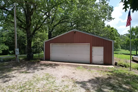 Exterior - 15232 E St Highway 76, Ava, MO 65608 photo 5 of 9
