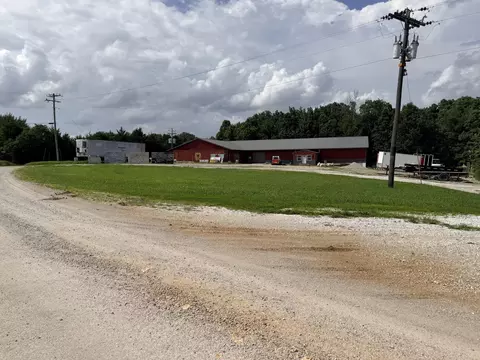 Exterior - 71 Castlegate Dr, Seymour, MO 65746 photo 8 of 8