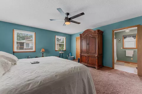 Bedroom - 25691 Hillcrest Dr, Shell Knob, MO 65747 photo 1 of 4