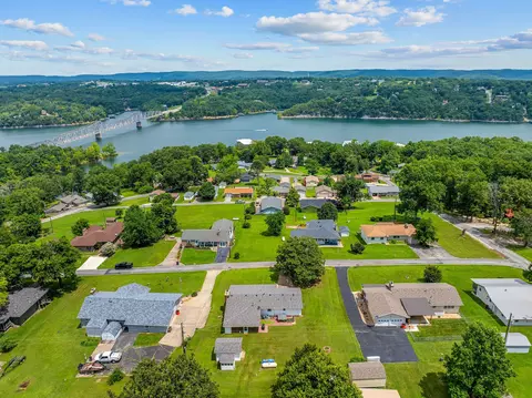 View/Area - 25691 Hillcrest Dr, Shell Knob, MO 65747 photo 2 of 10