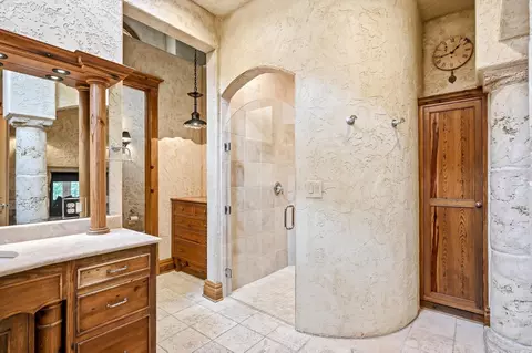 Bath - 6108 S Bluff Ridge Rd, Ozark, MO 65721 photo 8 of 15